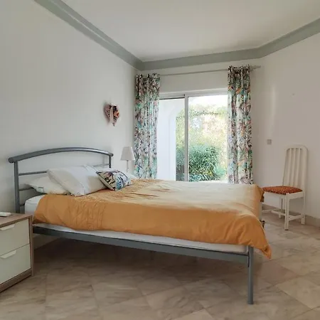 Apartamento Sao Rafel House *